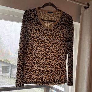 Wild Patterned V-Neck Long Sleeve Top